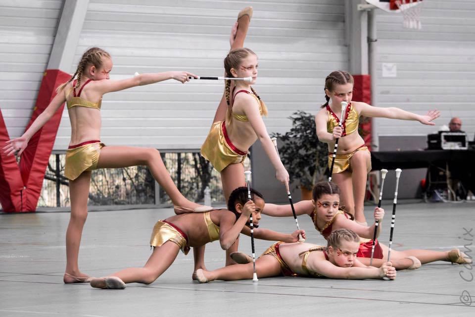 Photo 012 - Club de Twirling baton de L'oison