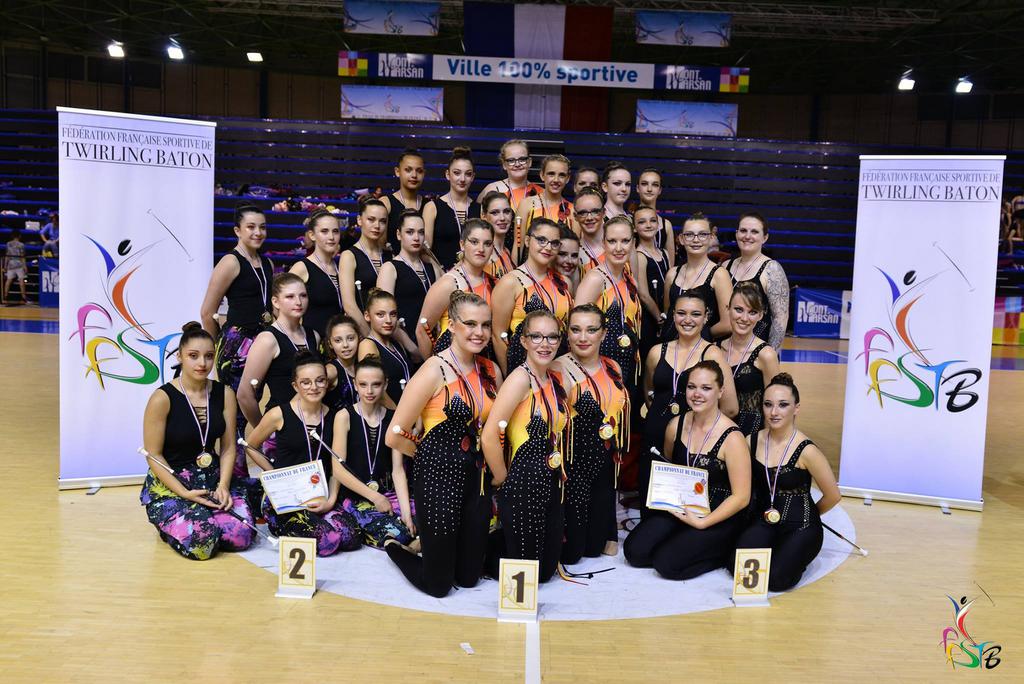 Photo 015 - Club de Twirling baton de L'oison